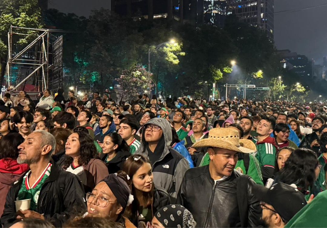 Aficionados México vs Inglaterra